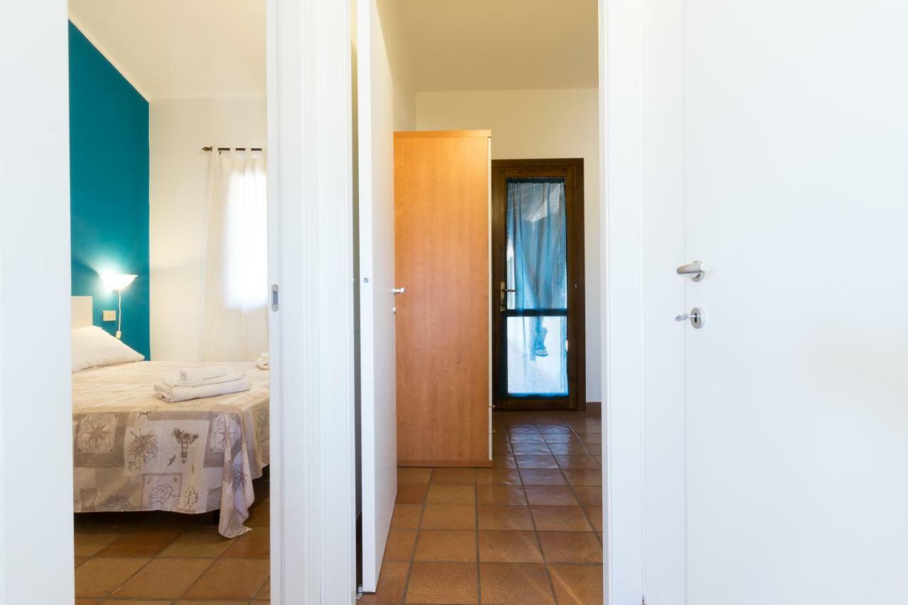 Residenza Solemar Villa Bosa Marina Eksteriør bilde