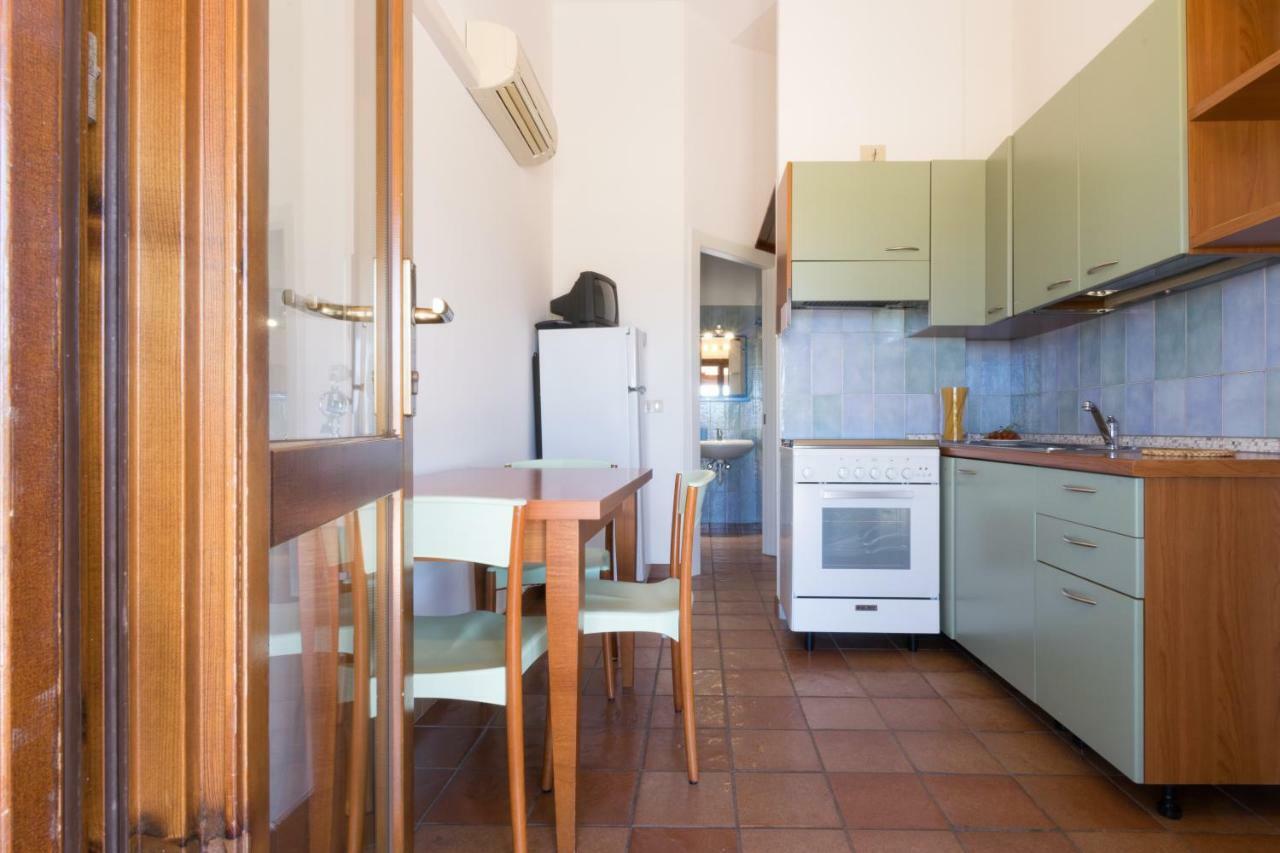 Residenza Solemar Villa Bosa Marina Eksteriør bilde