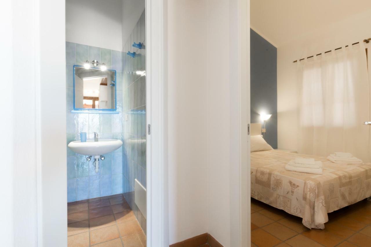 Residenza Solemar Villa Bosa Marina Eksteriør bilde